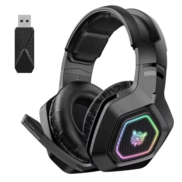 GT806 2.4GHz wireless gaming headset with over-ear stereo sound, bass boost, and built-in microphone