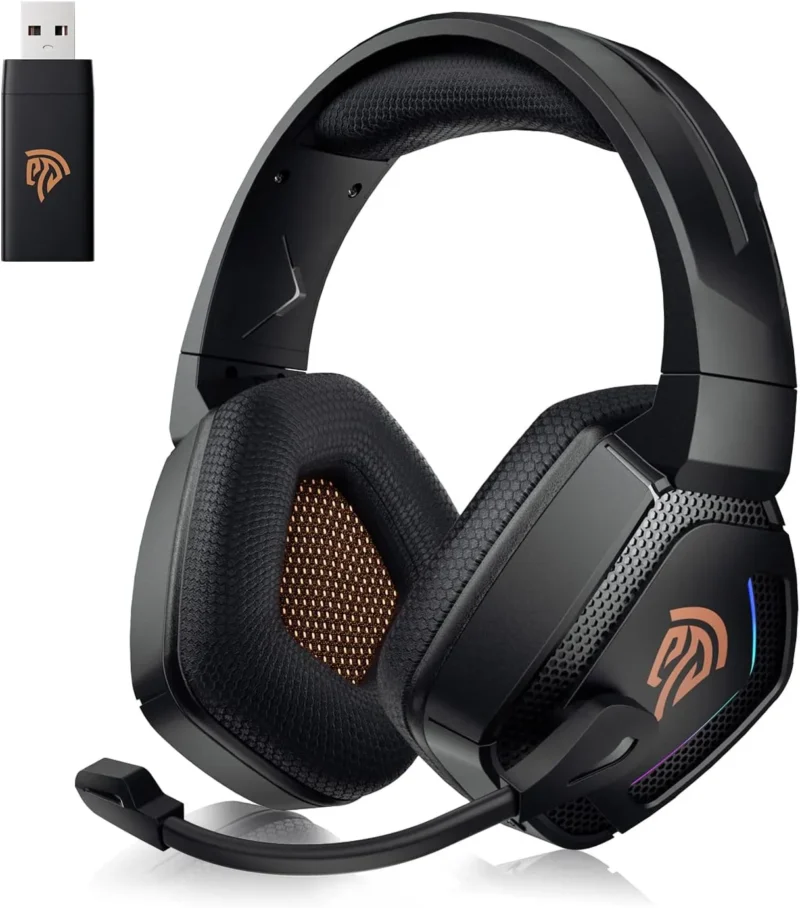 NUBWO G06 wireless gaming headset with noise-cancelling mic and 2.4G Bluetooth